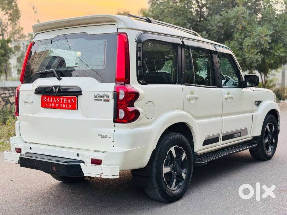 Mahindra Scorpio S11 Mt 7s, 2023, Diesel
