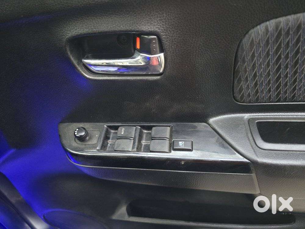 Maruti Suzuki Stingray Vxi, 2013, Petrol
