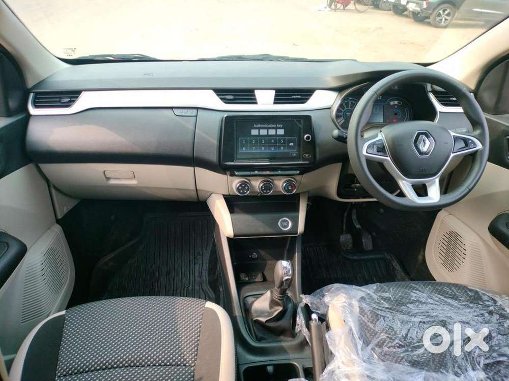 Renault Triber Rxz Amt  Top Model  Excellent Condition