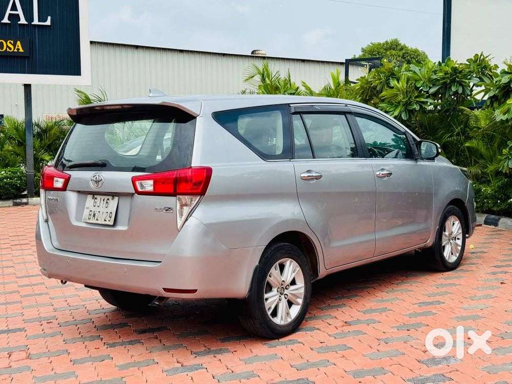 Toyota Innova Crysta 2.8 Z, 2016, Diesel
