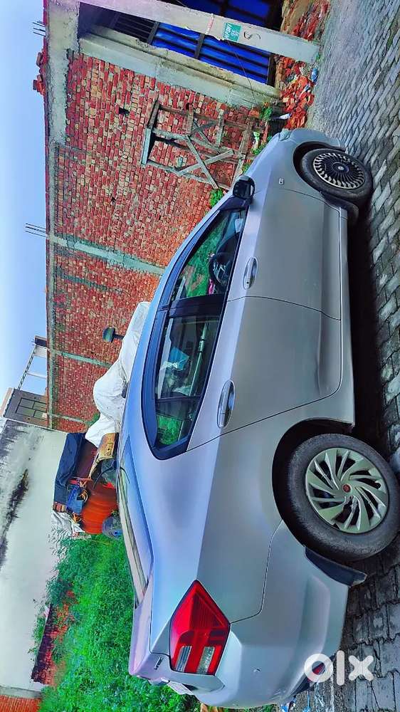 New Car Leni H Isliye Sell Kr Raha Hu Car Aik Dam Mast H