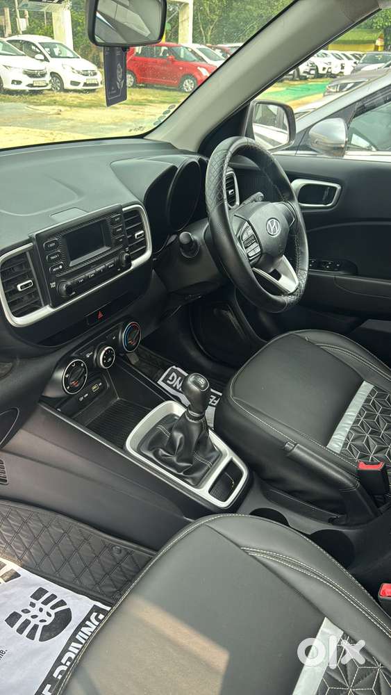 Hyundai Venue S 1.2 Petrol, 2021, Petrol