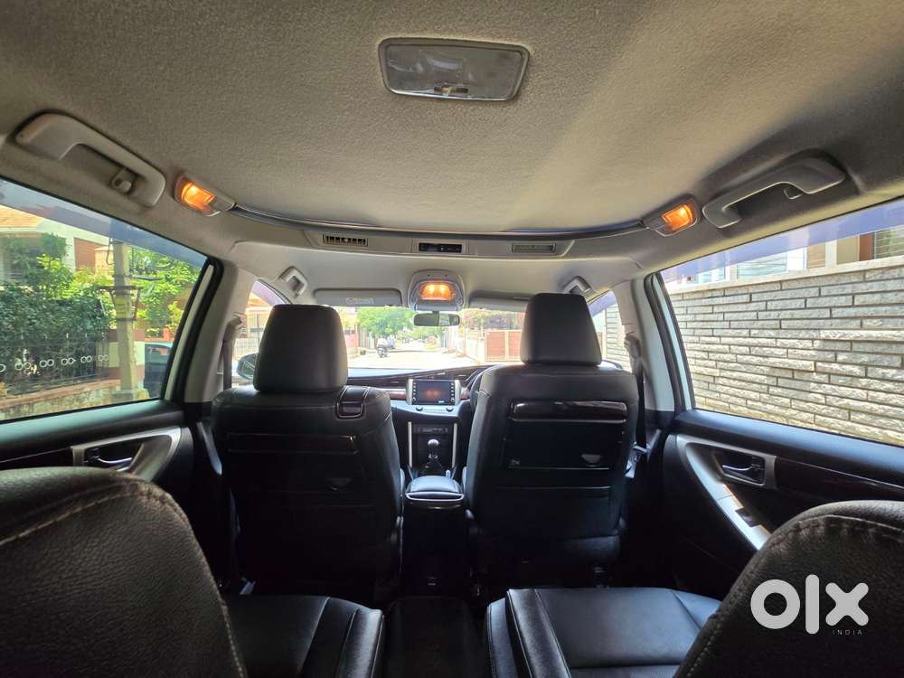 Toyota Innova Crysta Zx 2.4 Diesel 7 Seater, 2023, Diesel