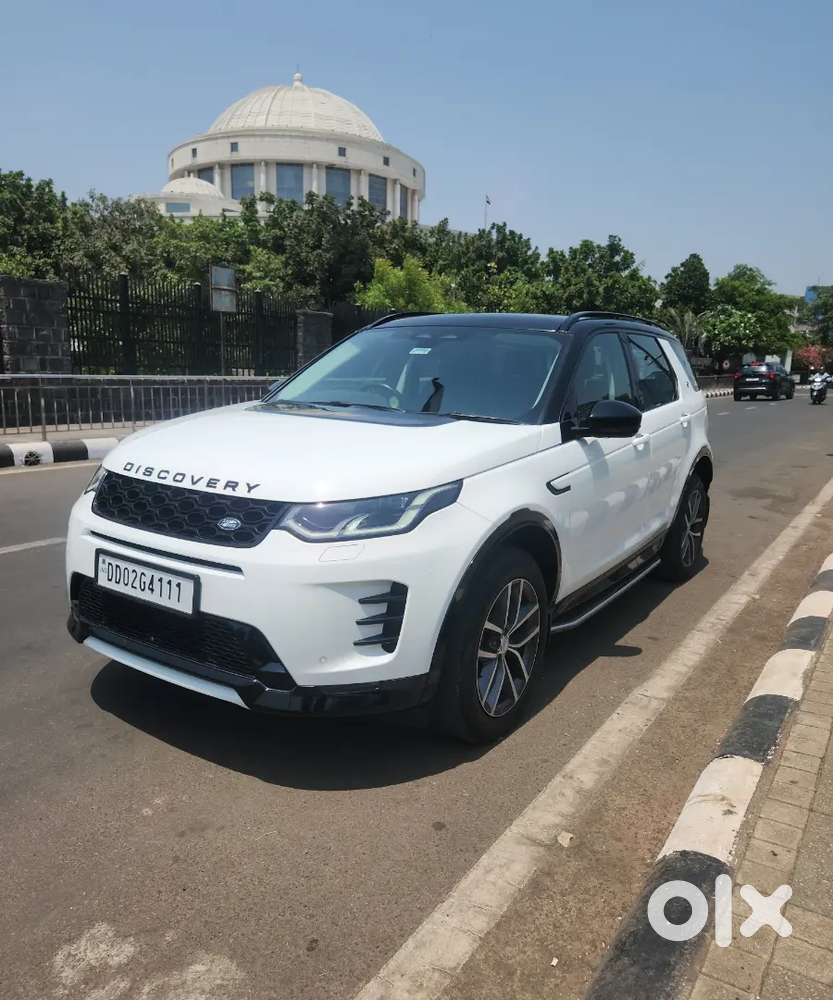 Land Rover Discovery 2025 Diesel 16000 Km Driven