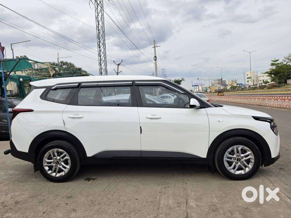 Kia Carens 1.5 Premium 7 Str, 2023, Diesel