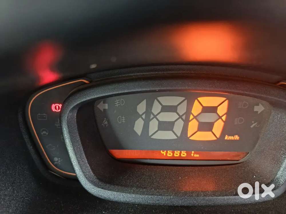 Renault Kwid 2018 Petrol Well Maintained