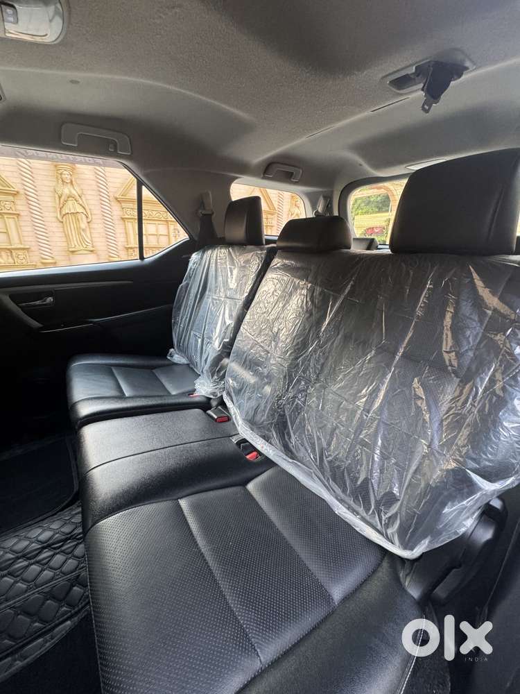 Toyota Fortuner 4x2 At 2.8 Diesel, 2021, Diesel