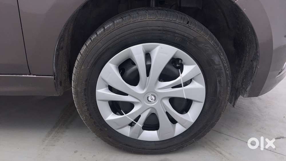 Tata Tiago 1.2 Revotron Xz Wo Alloy, 2018, Petrol