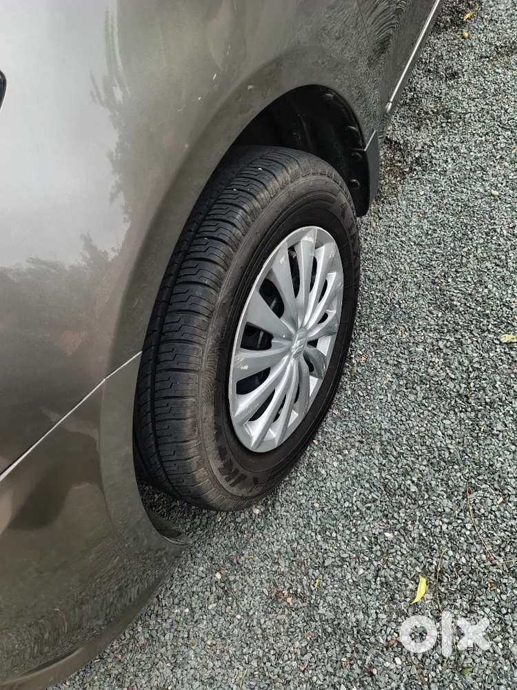 Maruti Suzuki Dzire 2015