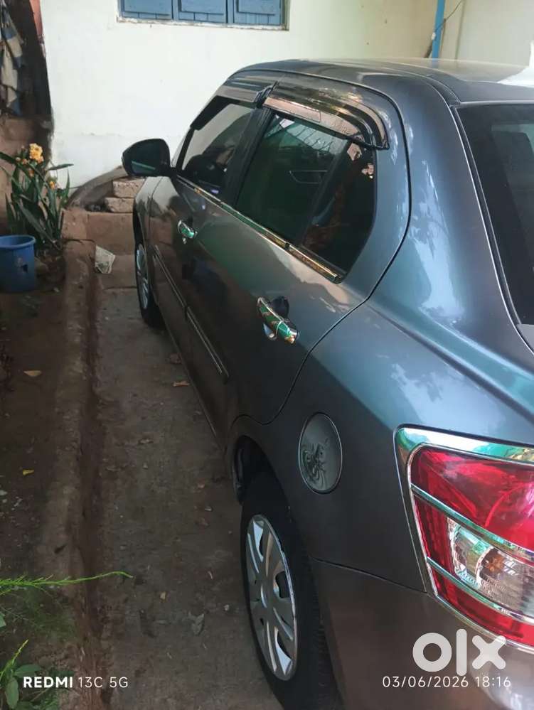 Maruti Suzuki Swift Dzire 2013