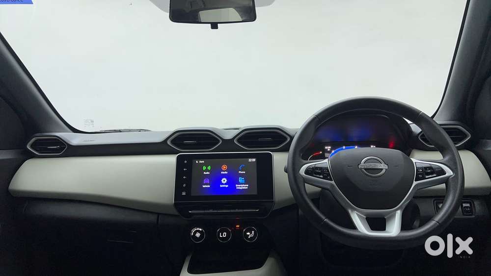 Nissan Magnite 1.0 Xv Turbo Cvt, 2022, Petrol