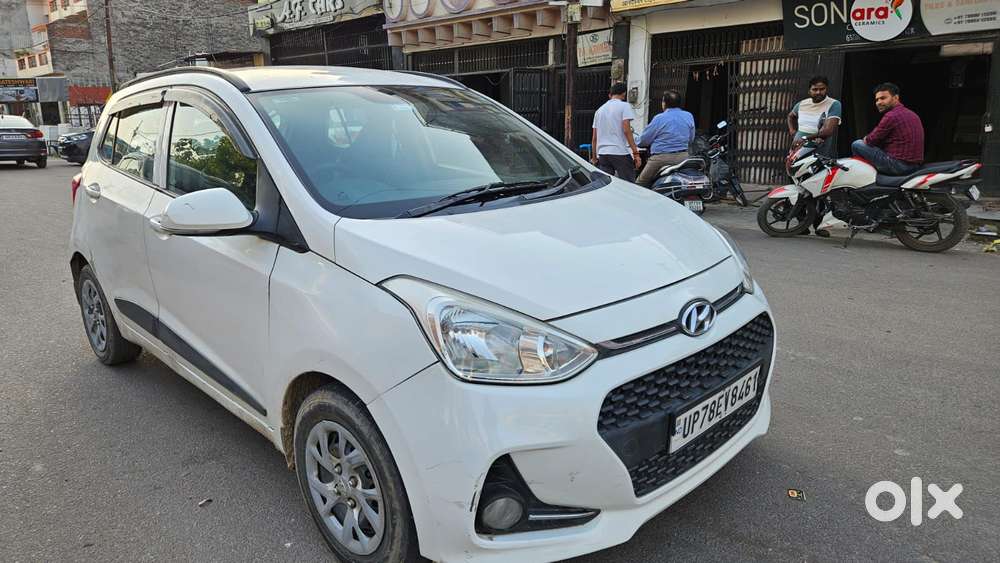 Hyundai Grand I10 Asta 1.1 Crdi (o), 2017, Petrol