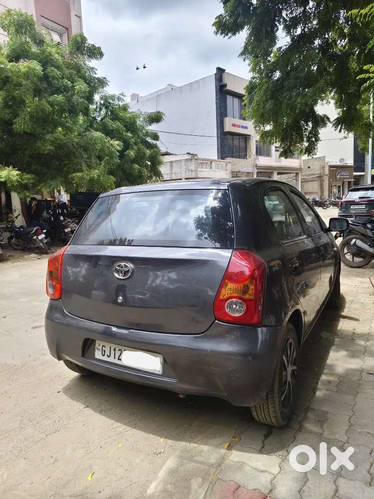 Toyota Etios Liva 2011 Car