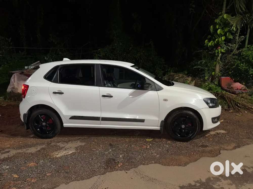 Volkswagen Polo 2011 Car