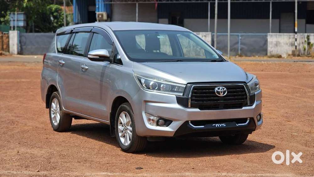 Toyota Innova Crysta 2.8z Automatic, 2017, Diesel