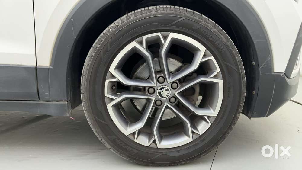 Skoda Kushaq Style 1.0l Tsi At, 2021, Petrol