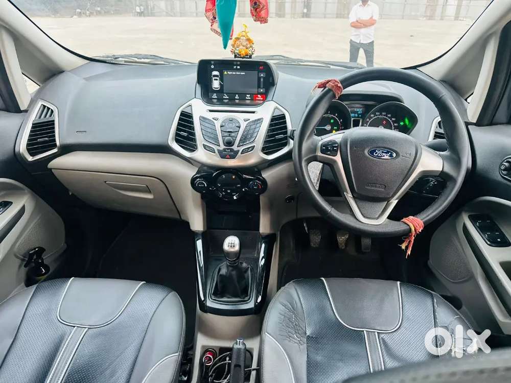 Fordecoaport Petrol + Cng(with Good Mileage)