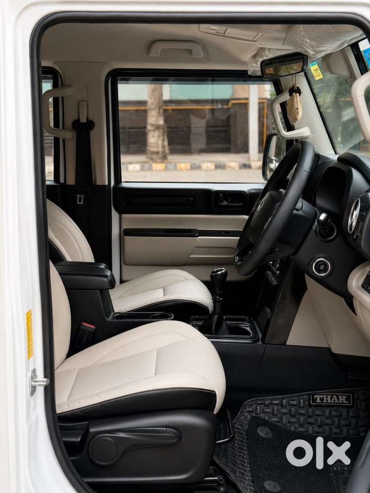 Mahindra Thar Roxx Ax3 L Diesel Mt 2wd, 2025, Diesel