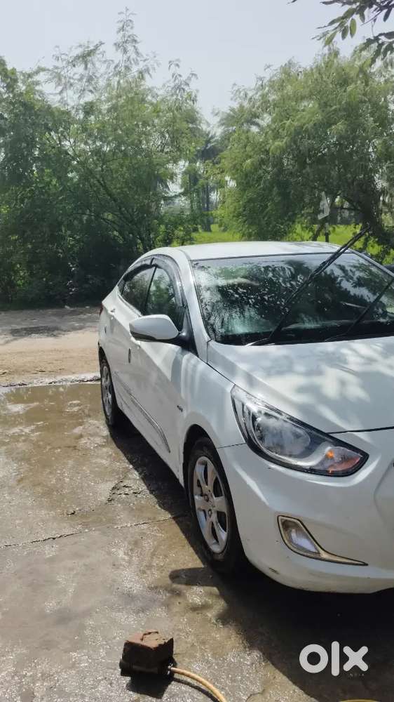 Hyundai Verna 1.6 Fluidic 2013