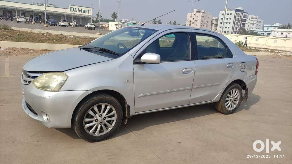 Toyota Etios 2011