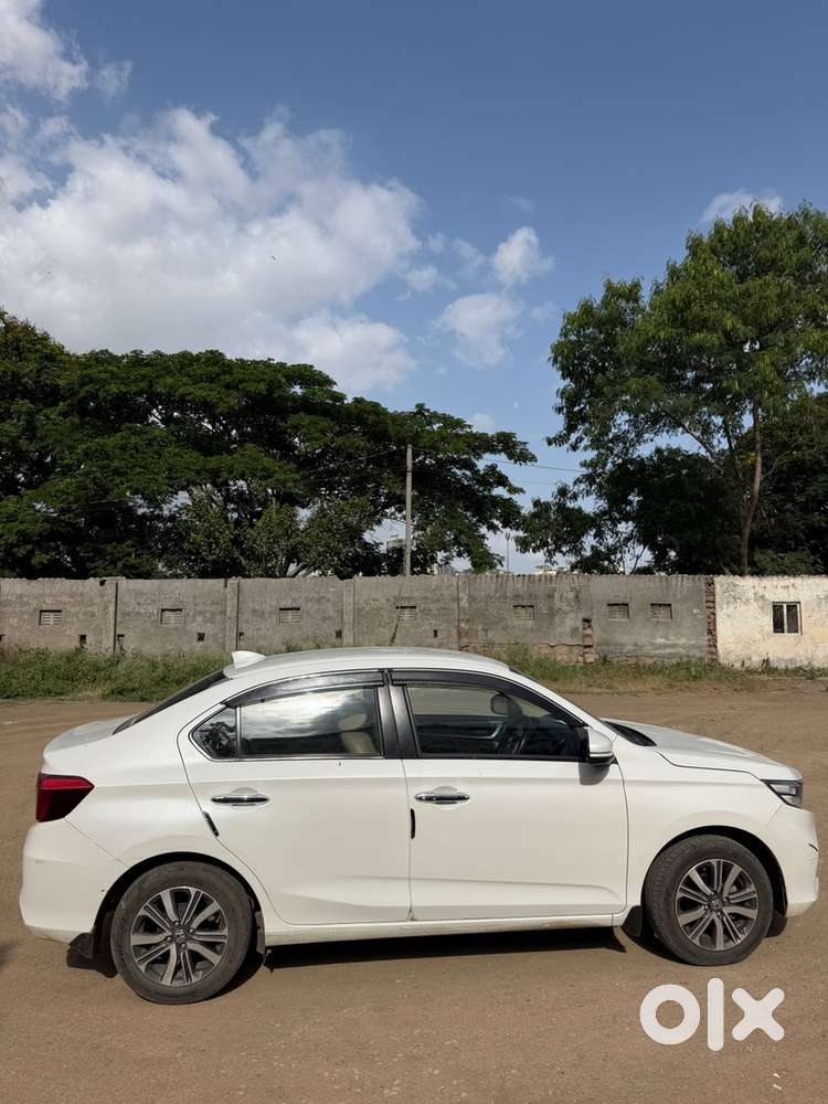 Honda Amaze 2022 Top Model Well Maintained