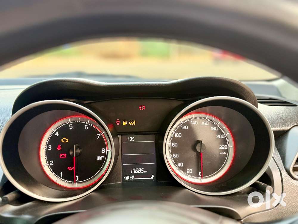 Maruti Suzuki Swift 1.2 Vxi (o), 2023, Petrol