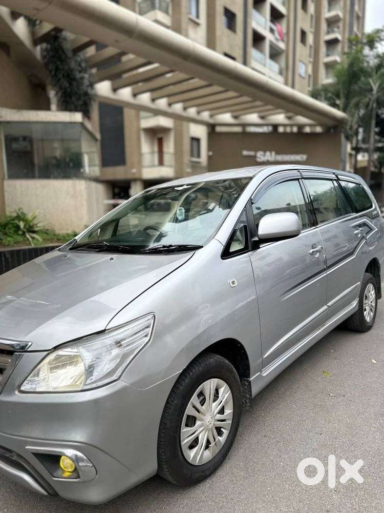 Toyota Innova 2.5 G (diesel) 8 Seater, 2015, Diesel
