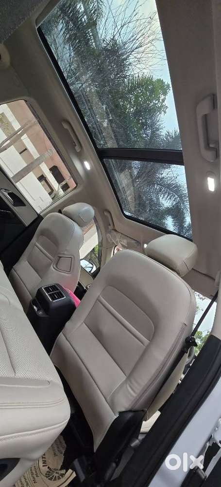 Mahindra Xuv700 2.2 Ax 7 Diesel Mt Str, 2025, Diesel