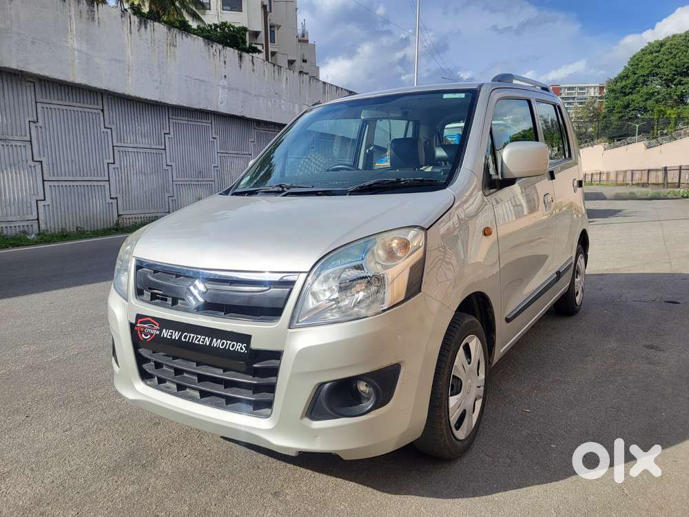 Maruti Suzuki Wagon R Vxi Amt1.2, 2017, Petrol