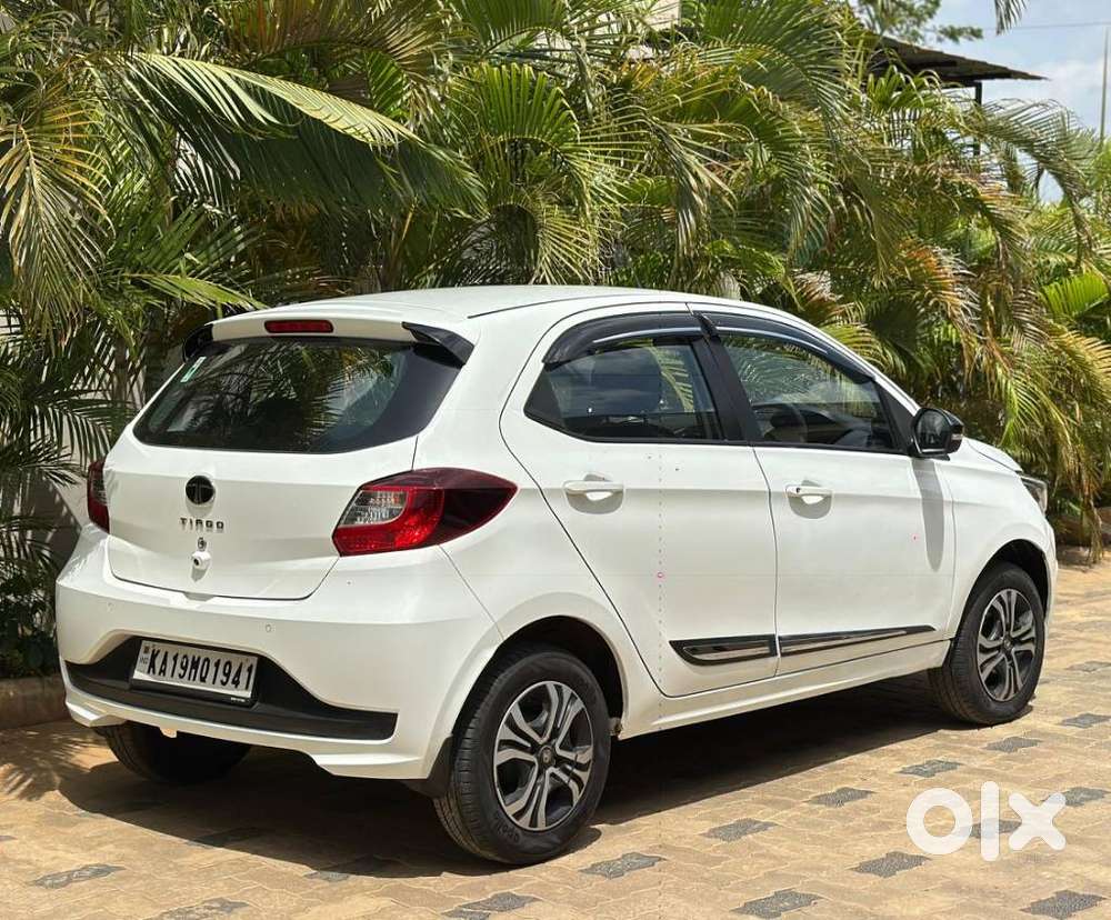 Tata Tiago 1.2 Revotron Xt (o), 2024, Petrol