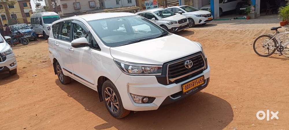 Toyota Innova Crysta 2.4 Gx Mt 8s, 2025, Diesel