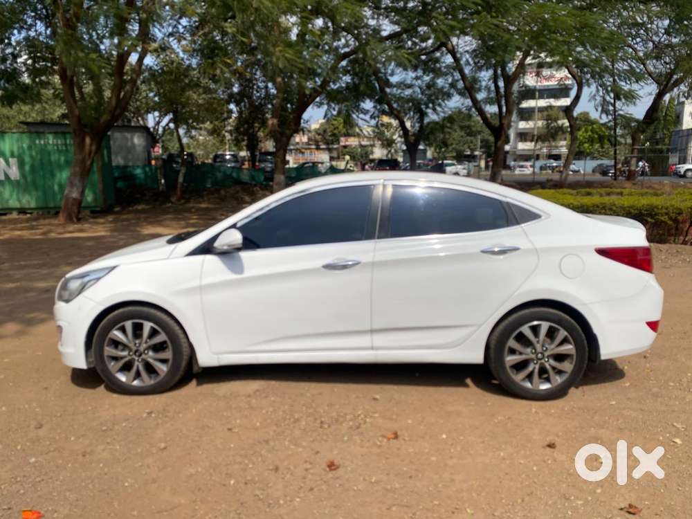 Hyundai Verna Fluidic 1.6 Crdi Sx Opt, 2015