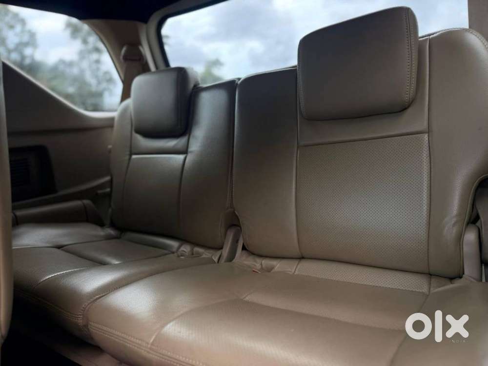 Toyota Fortuner 3.0 4x2 Automatic, 2012, Diesel