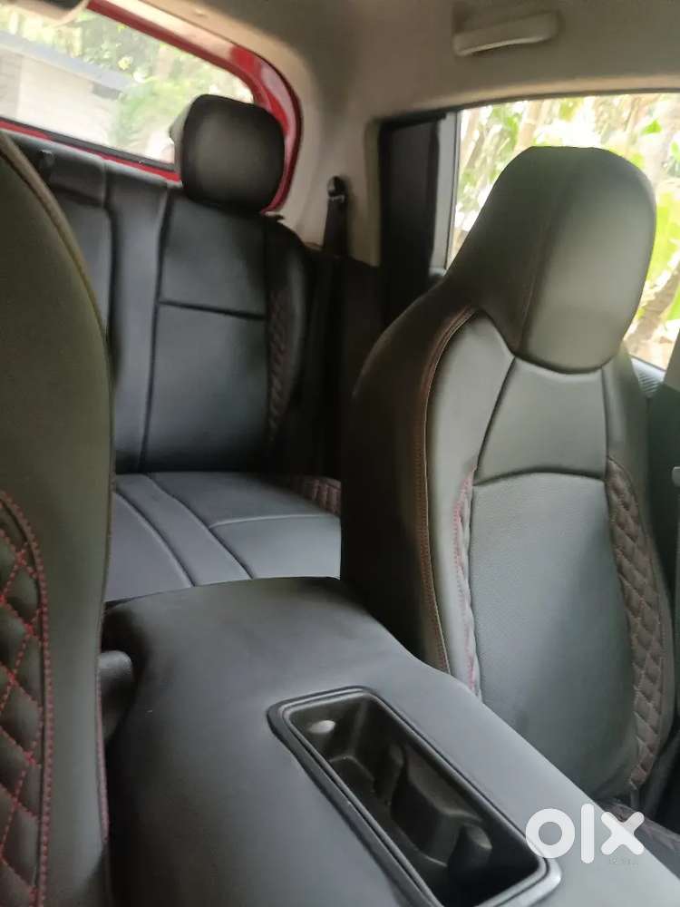 Mahindra Kuv K8 Deisel 28km/litre Plus Milage