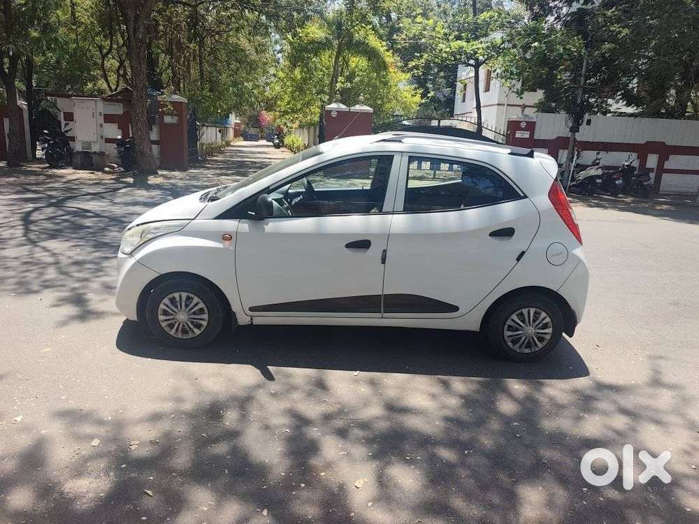 Hyundai Eon Era +, 2017, Petrol