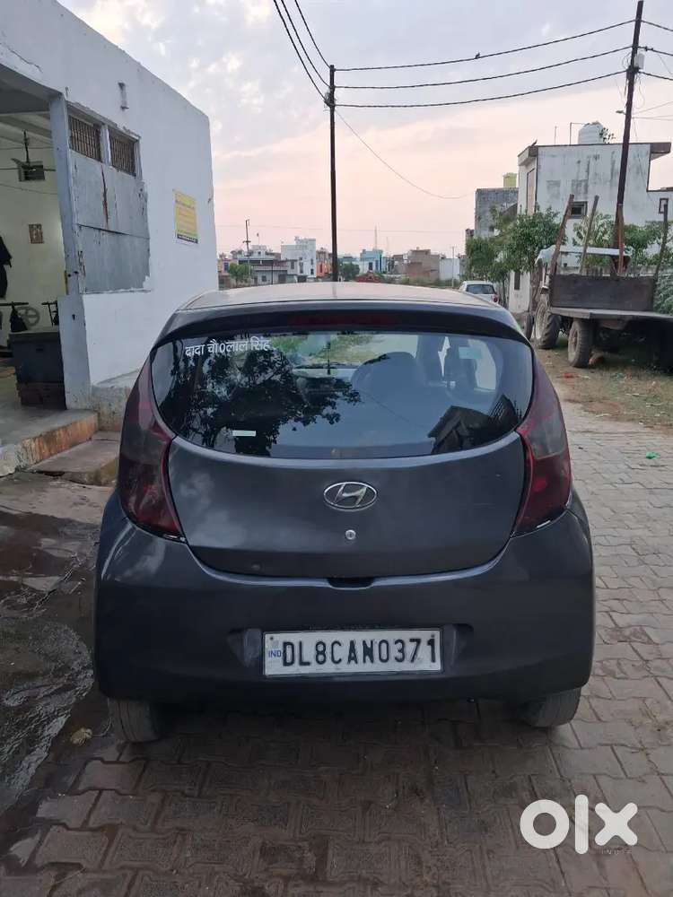 Hyundai Eon 2016 Petrol 80000 Km Driven