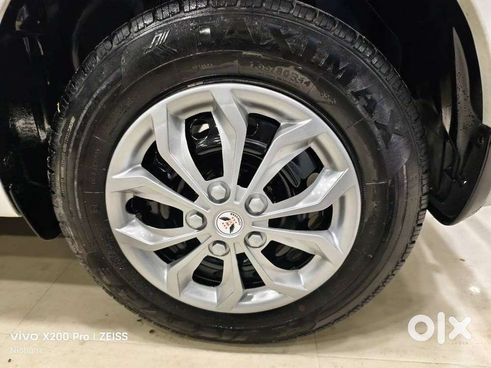 Maruti Suzuki Dzire 1.2 Vxi, 2022, Petrol
