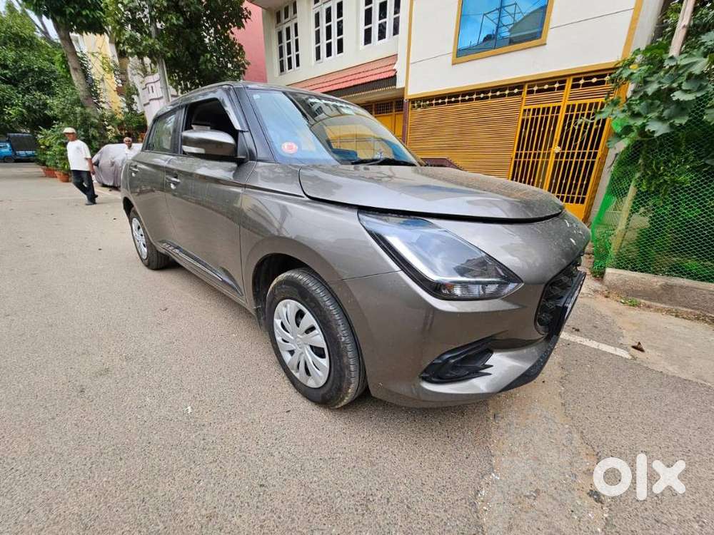 Maruti Suzuki Swift Vxi Optional, 2025, Petrol