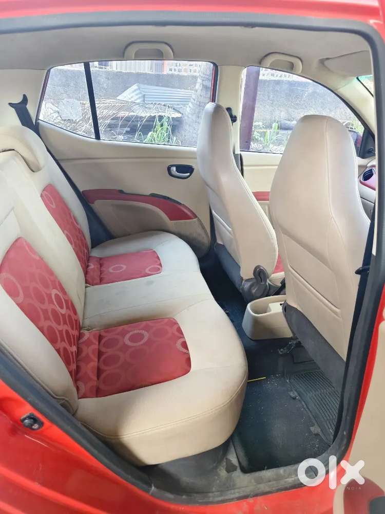 Hyundai I10 Sportz Petrol 2010