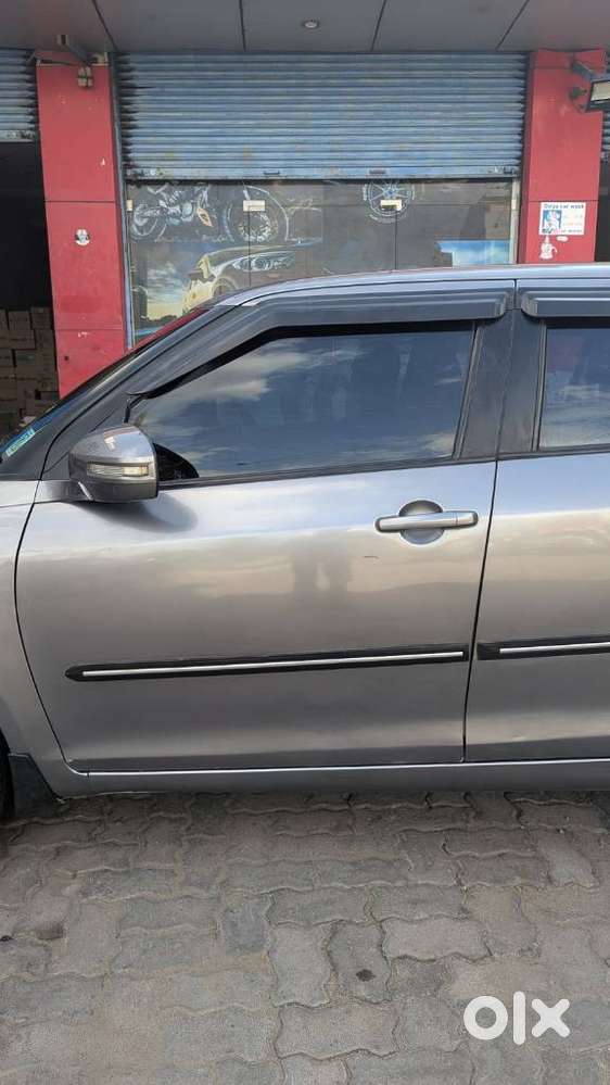 Maruti Suzuki Swift Dzire Vdi Bsiv, 2013, Diesel