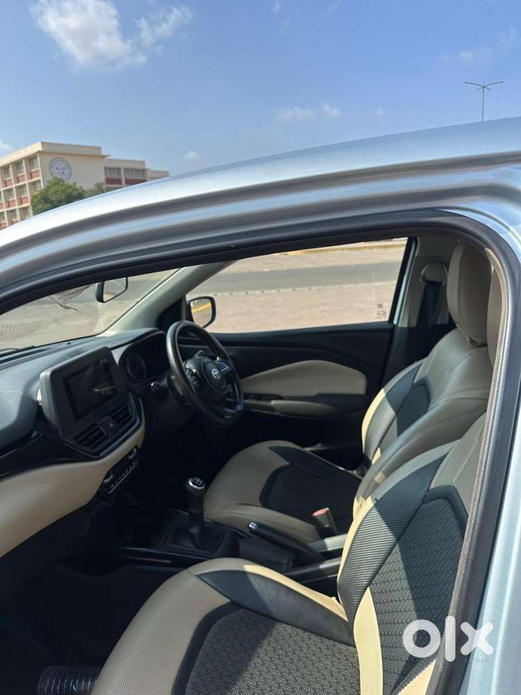Toyota Glanza 2022  ( S)