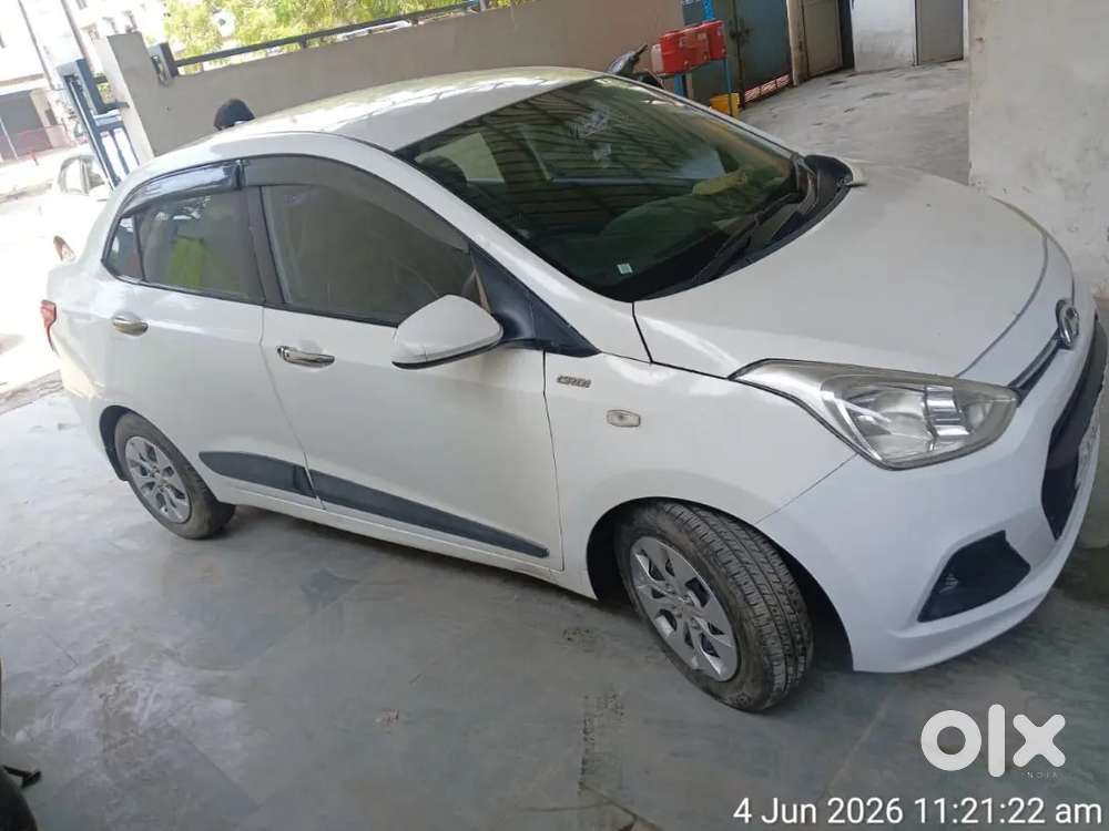 Hyundai Xcent Diesel 2015 Variant