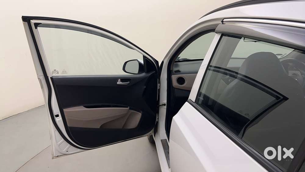 Hyundai Grand I10 1.2 Kappa Sportz, 2014, Petrol