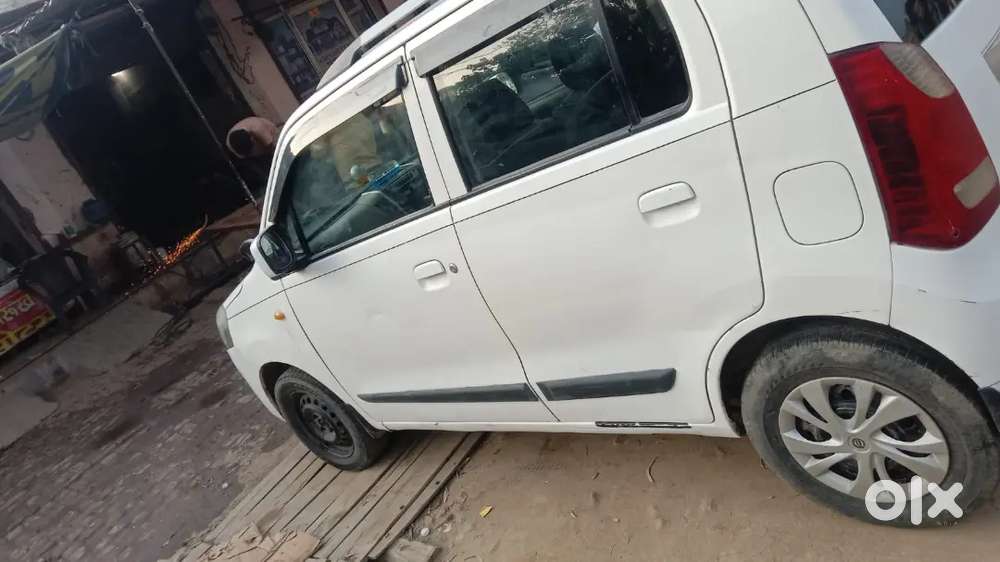 Maruti Suzuki Wagon R 2015 Cng & Hybrids 100000 Km Driven