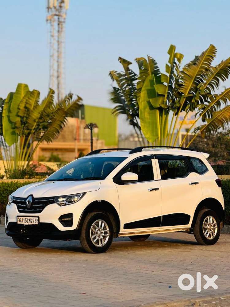 Renault Triber 1.0 Rxe, 2022, Petrol