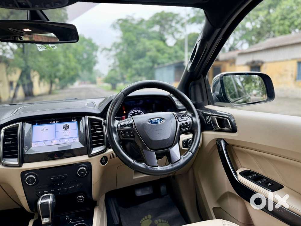 2020 Ford Endeavour 2.0 Titanium Bs6