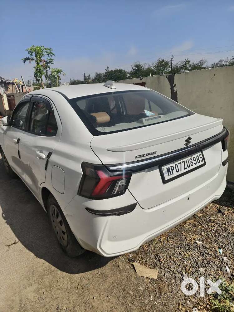 Maruti Suzuki Dzire 2025 Petrol 33000 Km Driven