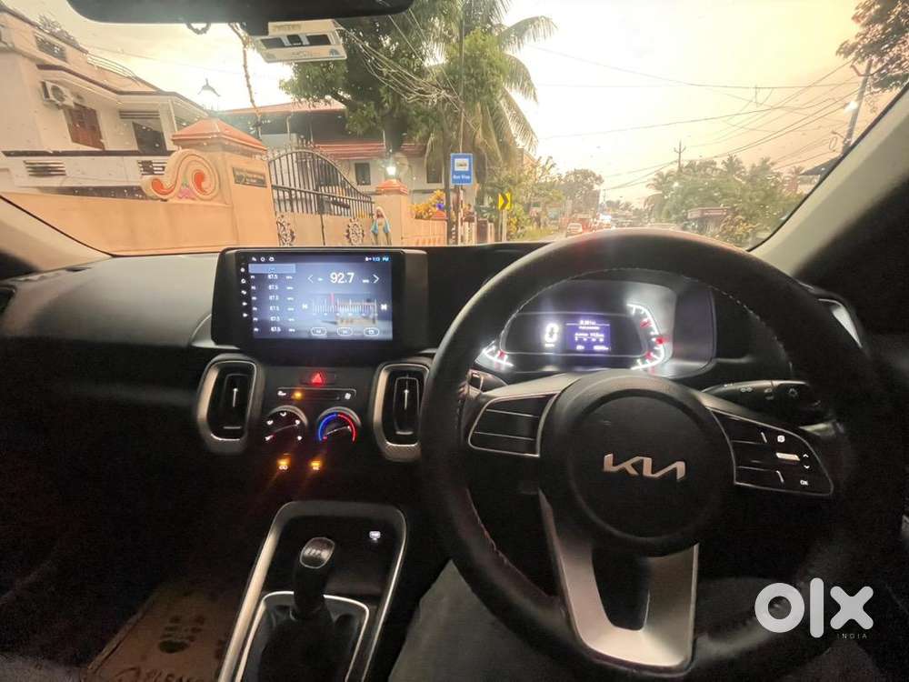 Kia Sonet 2022 Petrol Well Maintained