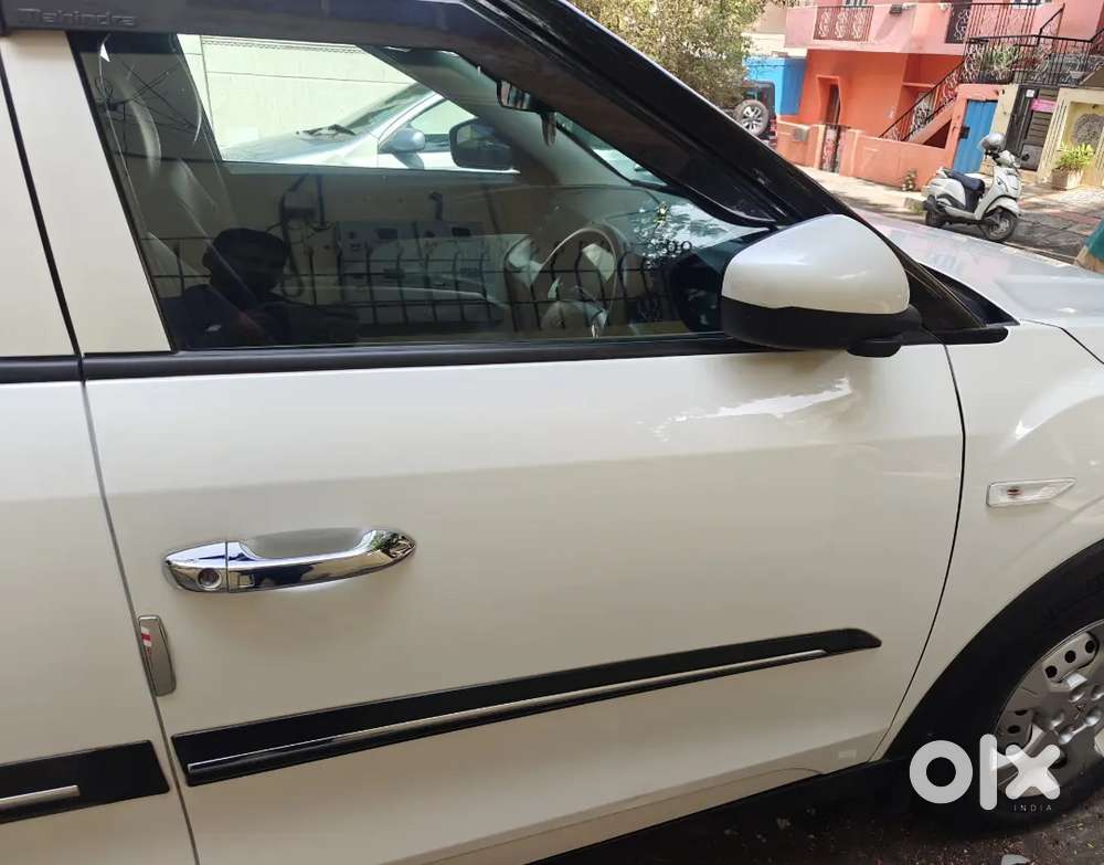 Mahindra Xuv300 Petrol 2024