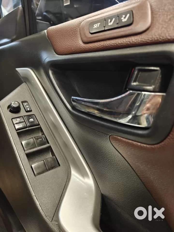 Toyota Innova Hycross 2.0 Zx Hybrid 7 Str, 2024, Petrol
